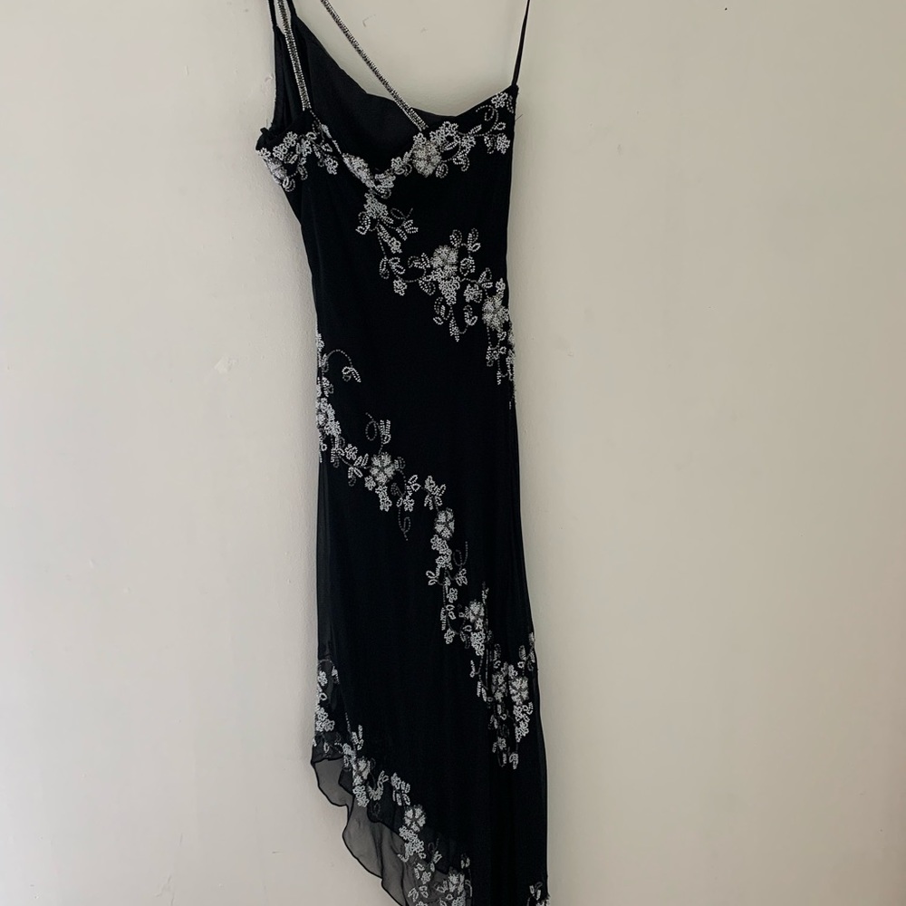 SOLD Stunning Vintage Y2K Asymmetrical Beaded Dress Cache Sz 6 - Picture 5 of 16